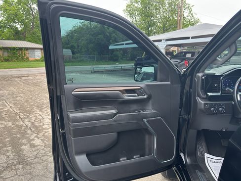 Used 2024 Chevrolet Silverado 1500 RST image 11