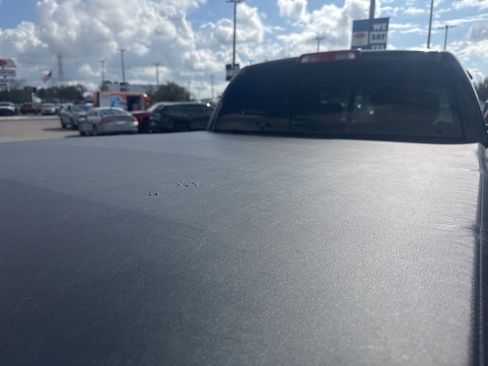 Used 2017 Toyota Tundra SR5 image 4