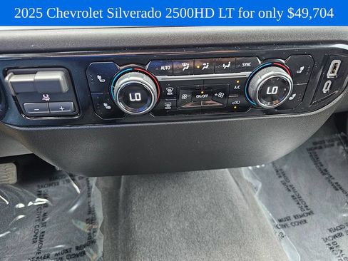 Used 2025 Chevrolet Silverado 2500 LT w/ Convenience Package AWD/4WD image 29