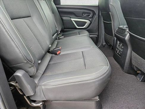 Used 2019 Nissan Titan PRO-4X AWD/4WD image 17