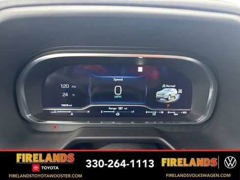 Used 2022 Chevrolet Tahoe High Country image 16