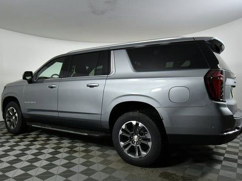 New 2026 Chevrolet Suburban LS image 14