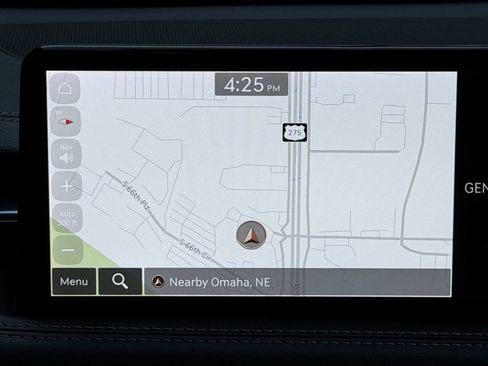Used 2023 Genesis G70 2.0T image 27