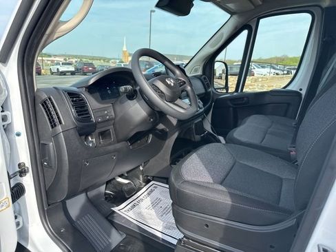 New 2026 RAM ProMaster 3500 w/ Premium Convenience Group image 17
