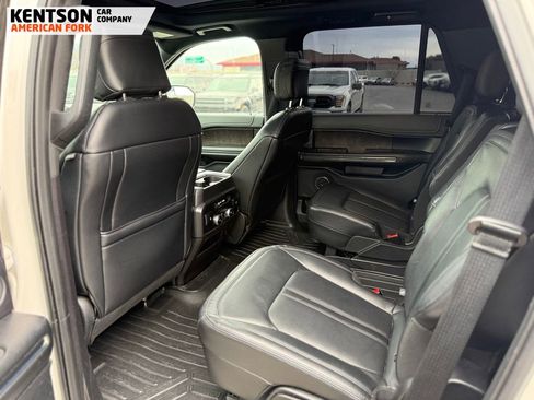 Used 2019 Ford Expedition Limited w/ Equipment Group 302A image 39