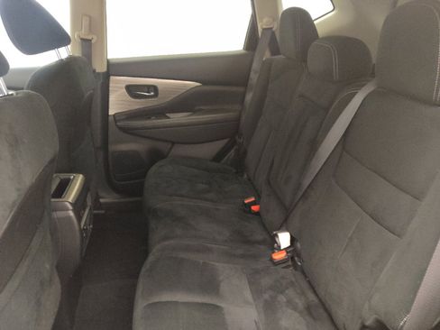 Used 2017 Nissan Murano S w/ Navigation Package image 18