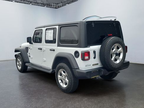 Used 2021 Jeep Wrangler Unlimited Sport image 5