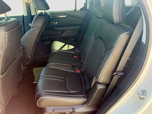 Used 2023 Honda Pilot Elite image 26