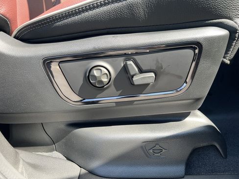 New 2026 RAM 1500 Limited AWD/4WD image 16