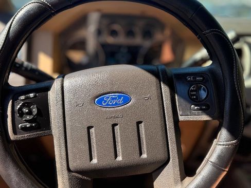 Used 2015 Ford F250 XLT w/ XLT Value Package AWD/4WD image 69