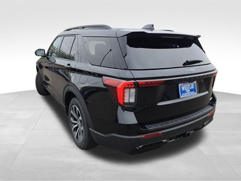 New 2026 Ford Explorer ST-Line AWD/4WD image 3