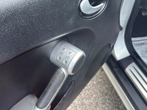 Used 2008 Mercedes-Benz SLK 350 image 12