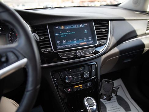 Used 2019 Buick Encore Preferred image 12