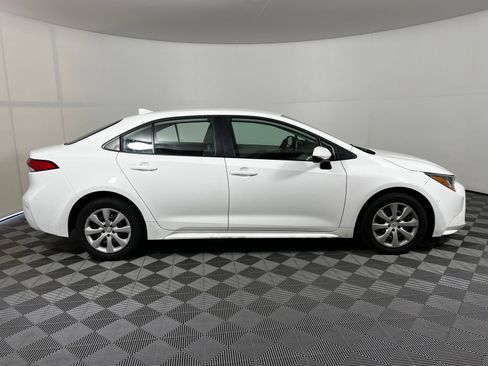 Certified 2026 Toyota Corolla LE FWD image 4