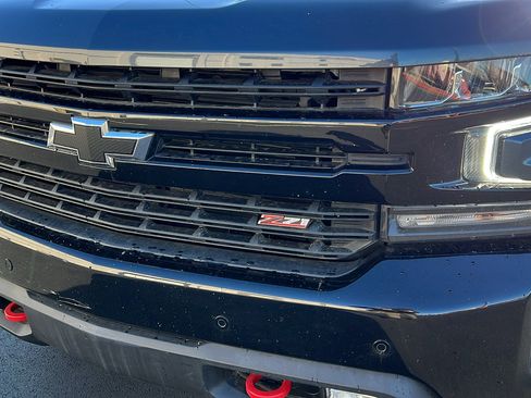 Certified 2021 Chevrolet Silverado 1500 LT Trail Boss w/ Convenience Package II image 10