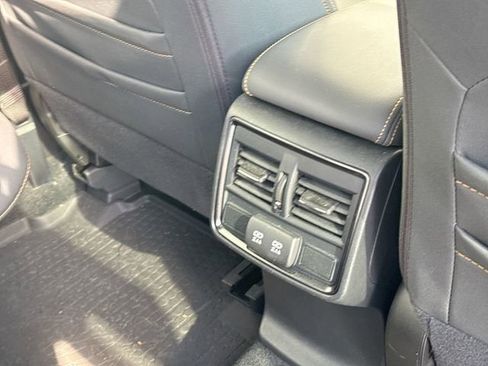Used 2022 Subaru Forester Wilderness w/ Wilderness Package image 9