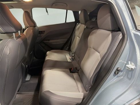 Used 2024 Subaru Crosstrek 2.0i Premium image 30