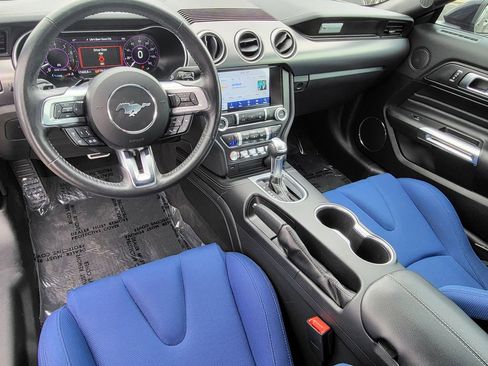 Used 2021 Ford Mustang GT Premium w/ Equipment Group 401A RWD image 3