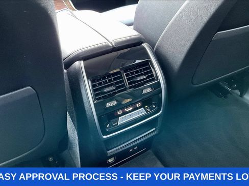 Used 2020 BMW X7 xDrive40i w/ Cold Weather Package AWD/4WD image 13