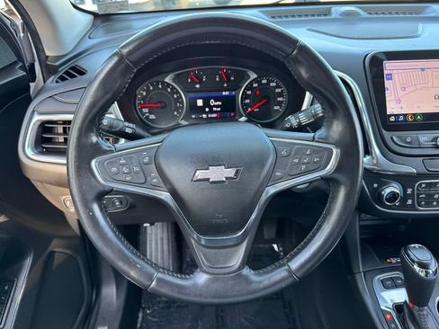 Used 2020 Chevrolet Equinox Premier AWD/4WD image 22