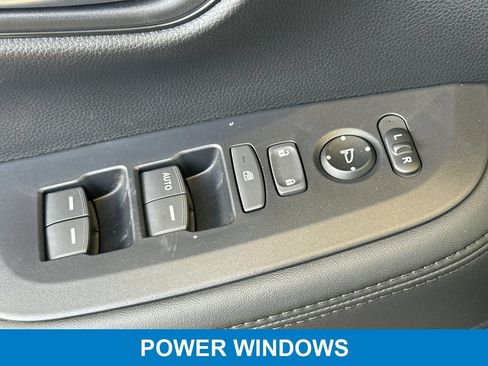 Used 2026 Honda HR-V LX image 11