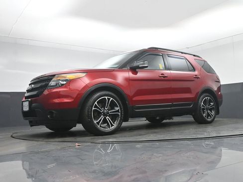 Used 2015 Ford Explorer Sport w/ Equipment Group 401A image 61