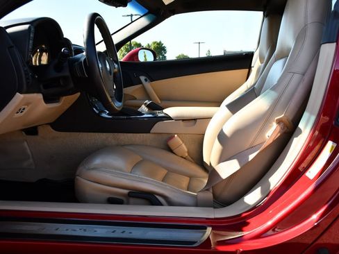 Used 2010 Chevrolet Corvette Grand Sport w/ Preferred Equipment Group RWD image 24