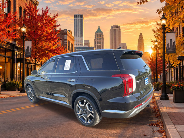 Used 2025 Hyundai Palisade Limited AWD/4WD image 8