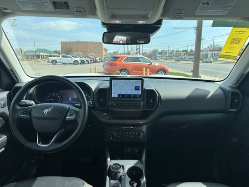 Used 2023 Ford Bronco Sport Outer Banks w/ Tech Package image 9