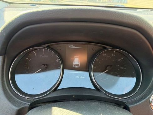 Used 2017 Nissan Rogue SL w/ SL Premium Package AWD/4WD image 12
