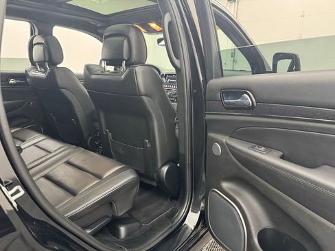 Used 2019 Jeep Grand Cherokee High Altitude image 38