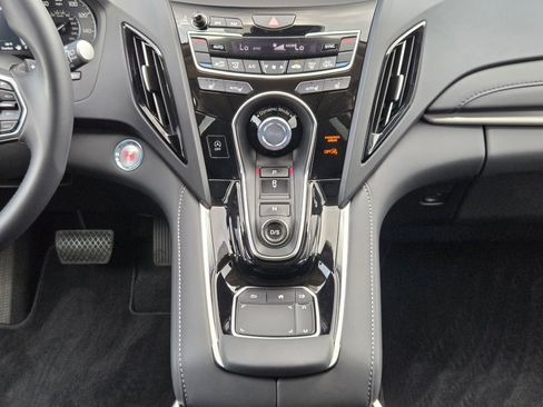 Used 2025 Acura RDX SH-AWD w/ Technology Package image 18
