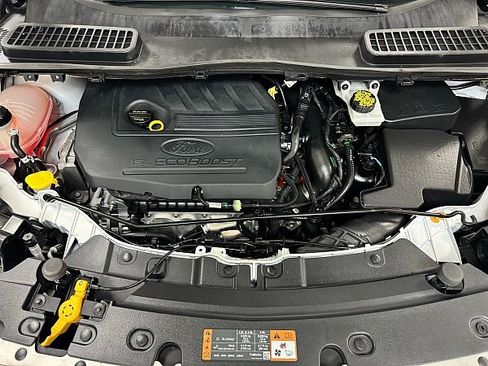 Used 2018 Ford Escape SE w/ Ford Safe & Smart Package image 15