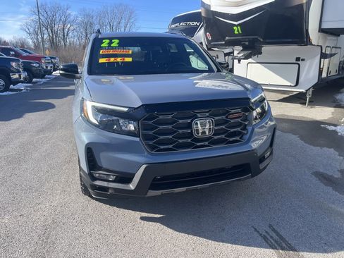 Used 2022 Honda Passport TrailSport image 4