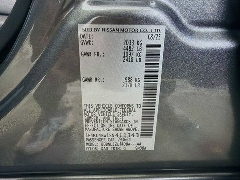 New 2025 Nissan Altima 2.5 SL AWD/4WD image 6