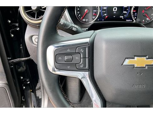 Used 2023 Chevrolet Blazer Premier w/ Enhanced Convenience Package AWD/4WD image 10