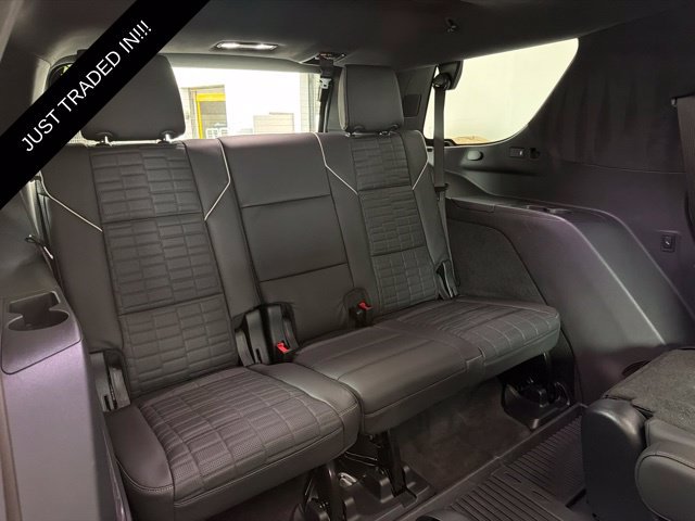 Used 2025 Cadillac Escalade V w/ LPO, ONYX Package AWD/4WD image 18