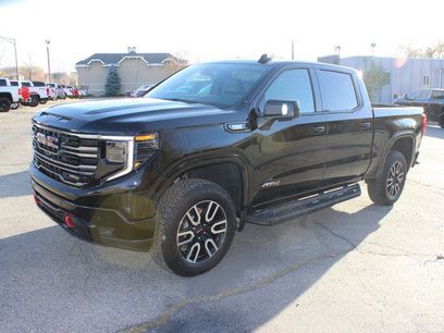 Used 2025 GMC Sierra 1500 AT4 w/ AT4 Premium Package