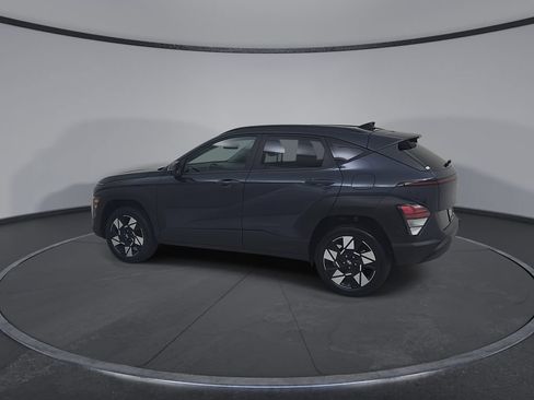 Used 2025 Hyundai Kona SEL AWD/4WD image 13