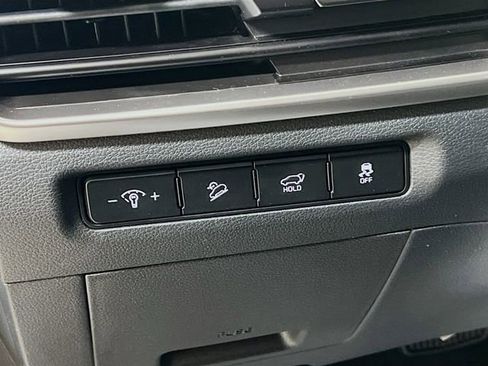 New 2025 Kia Telluride S image 10