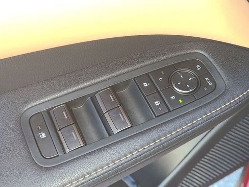 Used 2025 Lexus RX 350 350h Premium Plus image 33