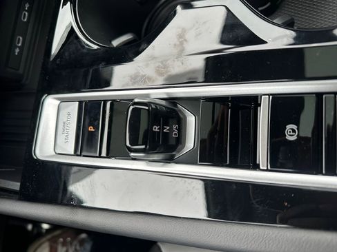 New 2026 Volkswagen Atlas Peak Edition image 12