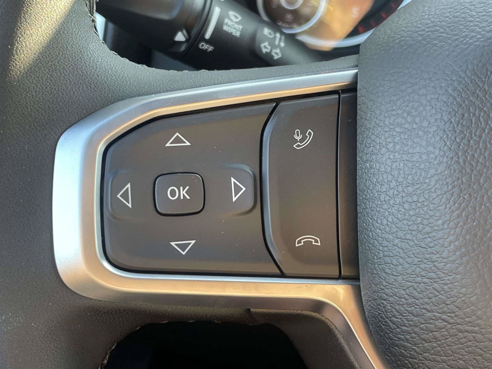New 2027 RAM 3500 Big Horn AWD/4WD image 25