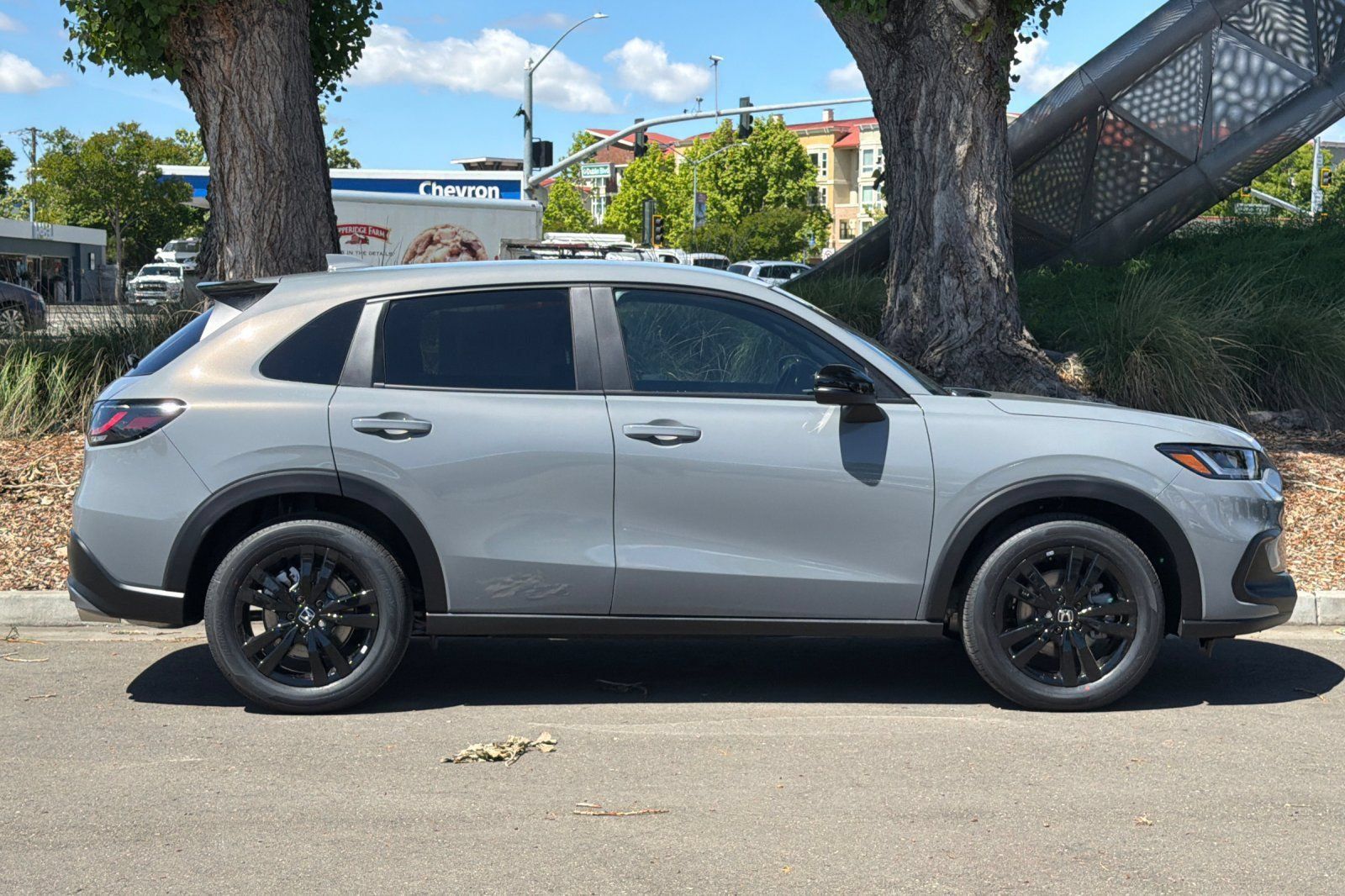 Used 2026 Honda HR-V Sport image 3