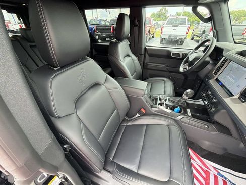 New 2026 Ford Bronco Outer Banks AWD/4WD image 30