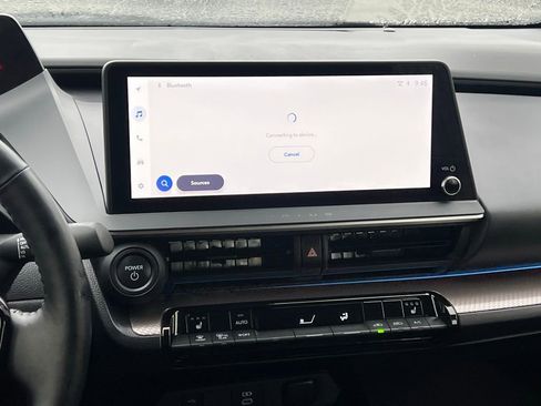 Used 2024 Toyota Prius XLE image 20