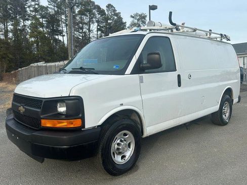Used 2013 Chevrolet Express 2500 RWD image 1