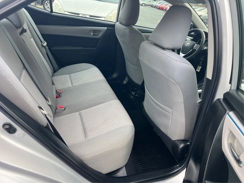 Used 2015 Toyota Corolla LE image 24