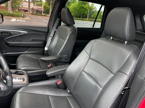 Certified 2023 Honda Passport EX-L image 26