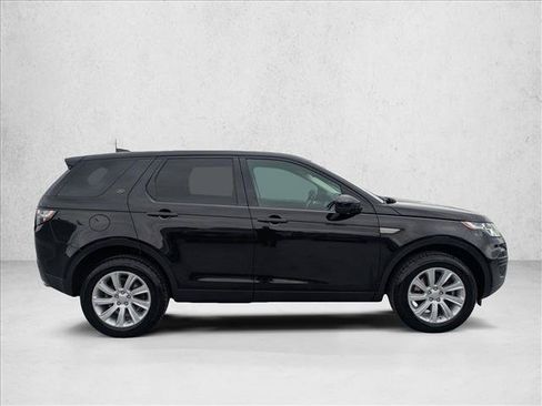 Used 2019 Land Rover Discovery Sport SE AWD/4WD image 4